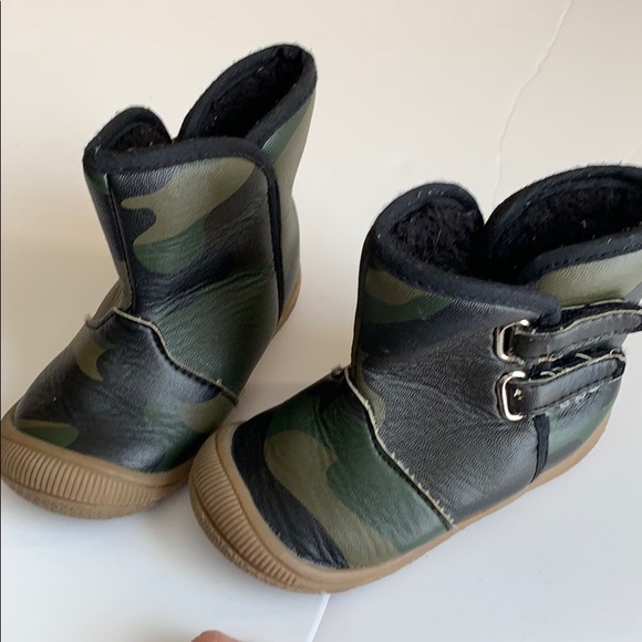 Camo Boots - Picture 9 of 10